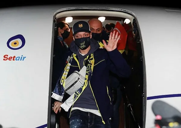 Galatasaray Başkanı Mustafa Cengiz’den Ali Koç ve Mesut Özil eleştirisi