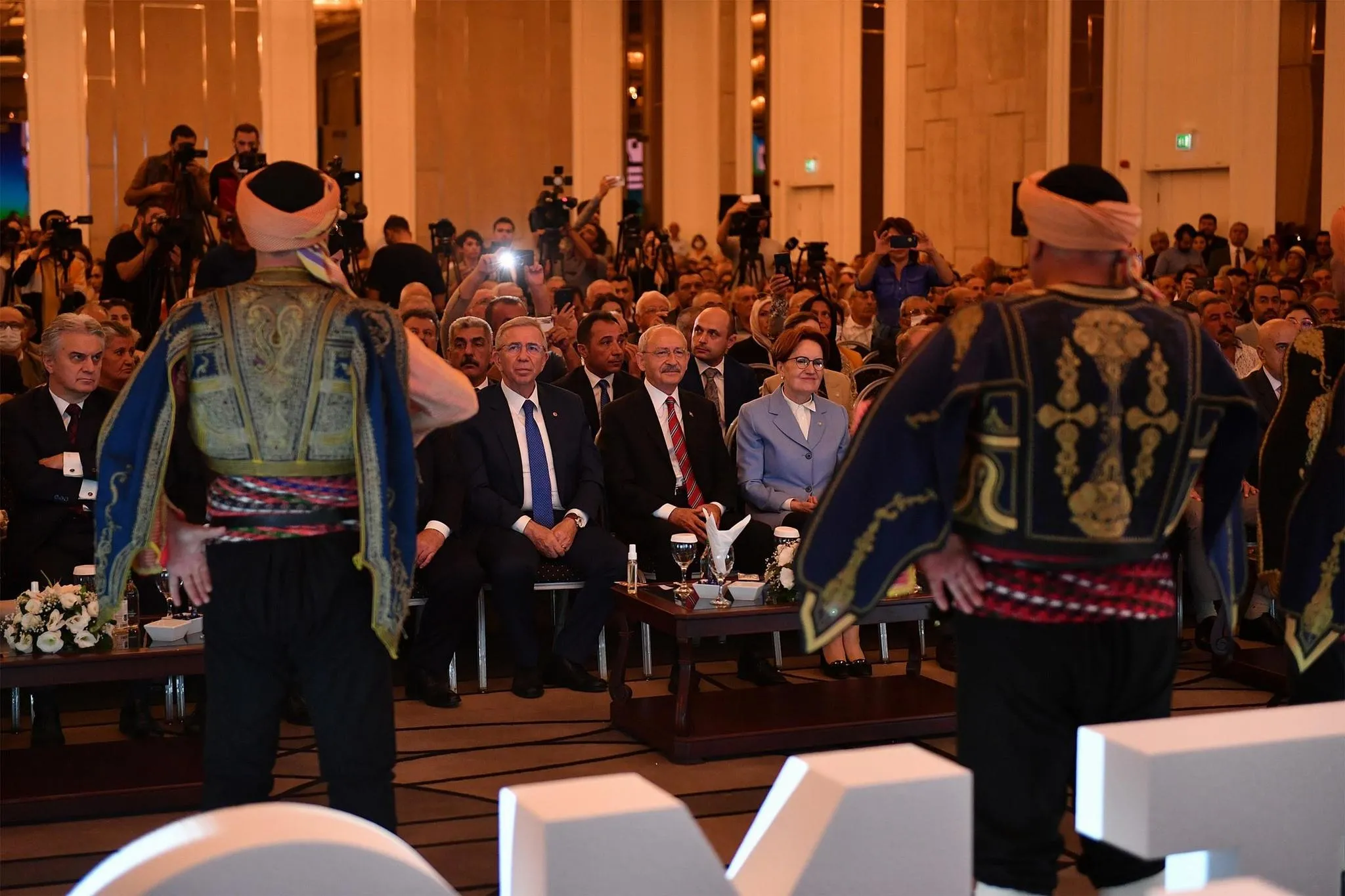 Kemal Kılıçdaroğlu rest çekti: İmamoğlu ve Yavaş destek verdi! Meral Akşener hala sessiz