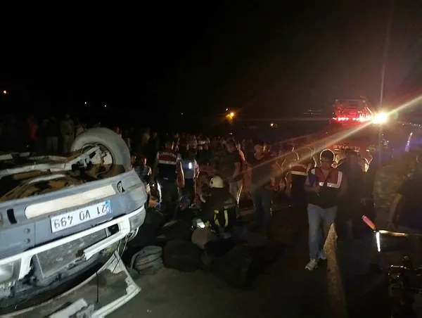 Son dakika: Van’da korkunç kaza! 35 yaralı var - 2