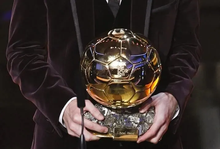 ballon-dor-2026-adaylarini-acikladi-ispanyollar-yogunlukta-1788871841205.jpeg Ballon d'Or 2026 adayları belli oldu: Dünyanın en iyi bireysel ödülü için yarışacak isimler açıklandı - 1