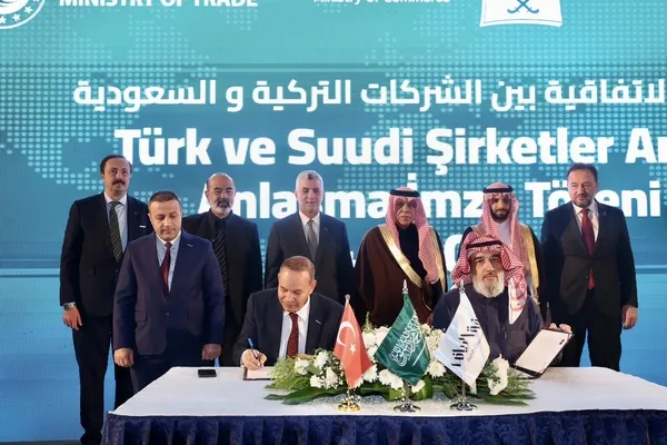Türkiye-Suudi Arabistan ilişkileri genişliyor! Bakan Bolat: Altın bir yıl olacak | Hedef: 30 milyar dolar ticaret hacmi
