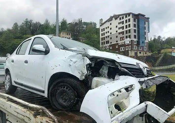 MHP MYK üyeleri Rize'de kaza yaptı: 3 yaralı