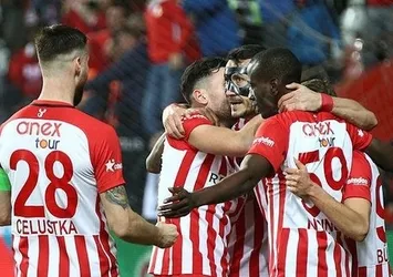 Antalyaspor: 3 - Kasımpaşa: 1 MAÇ SONUCU