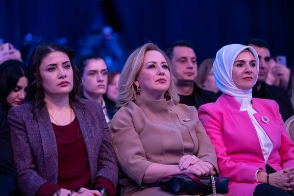 Halkbank’tan 220 bin kadın girişimciye 3 yılda 58,5 milyar liralık finansman! Üreten Kadınlar Yarışması ödül töreni düzenlendi