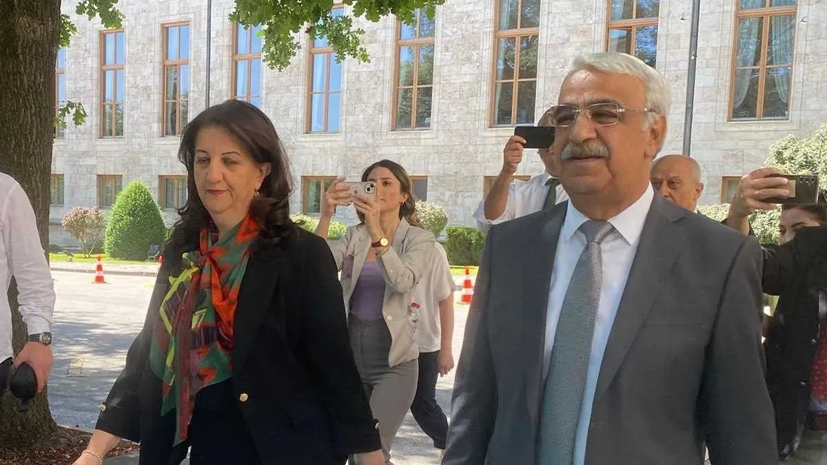 DEM Parti heyetinden İmralı'ya 9. ziyaret! Terörsüz Türkiye'de yeni aşama hazırlığı