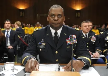 Joe Biden'ın Savunma Bakanı adayı Lloyd Austin oldu