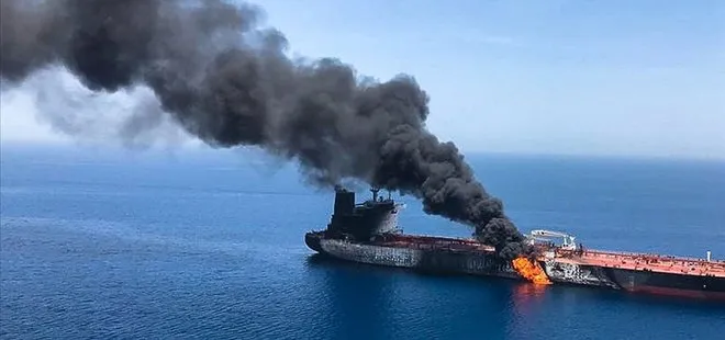 Suudi Arabistan’da bir limanda petrol tankeri patladı