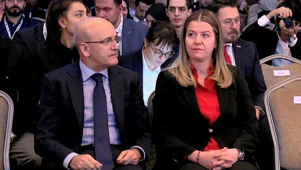 Hazine ve Maliye Bakanı Şimşek: En temel önceliğimiz enflasyonla mücadele! Programımız başarılı işliyor