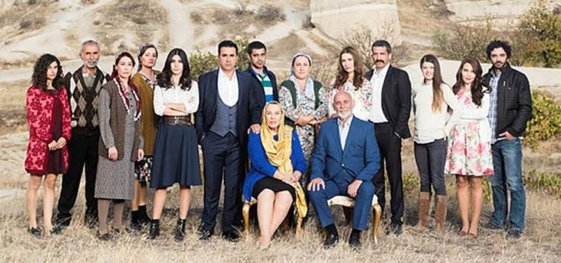 Ask Ve Mavi Ye Keremcem Dahil Oldu A Haber Son Dakika Magazin