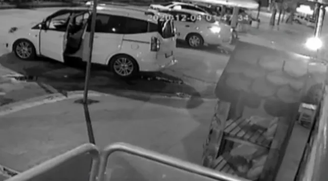 Adana’da inanılmaz olay! Kendisini reddeden taksicinin aracını çaldı "Kendi kendimi götürdüm" dedi - 4