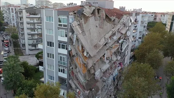 son-dakika-istanbulda-hissedilen-deprem-son-depremler-listesi-1642881488028.jpg Son dakika! İstanbul'da hissedilen deprem! Balıkesir 4.7 ile sallandı! Son depremler listesi... - 3
