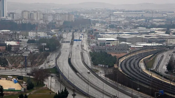 Sokağa çıkma kısıtlaması ne zaman bitecek? Okullar ne zaman açılacak? Bilim Kurulu üyesi cevapladı - 8