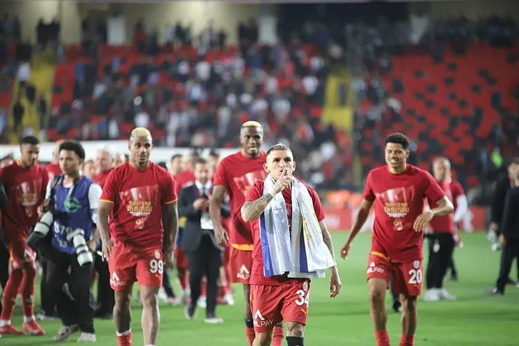 Flash-woorden na Trabzonspor - Galatasaray-finale: Hij heeft de eer van het scheidsrechteren geschaad