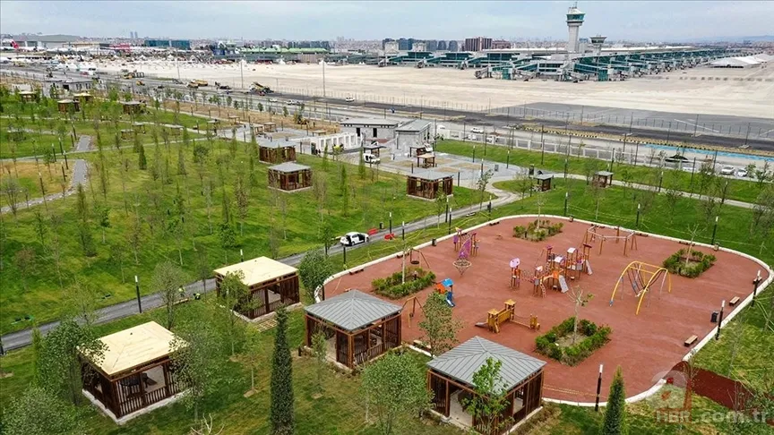 İstanbul'a nefes olacak Millet Bahçesi açıldı! Başkan Erdoğan vatandaşlarla sohbet etti 9