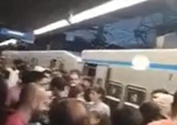 İstanbullunun toplu ulaşım çilesi! Yenikapı-Atatürk Havalimanı metrosu arızalandı seferler iki saat aksadı