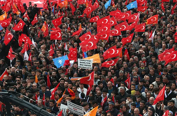 Van ve Hakkari'de AK Parti mitingi | Başkan Erdoğan'dan dikkat çeken sözler: Her adımımızı ya CHP ya PKK engelledi - 8