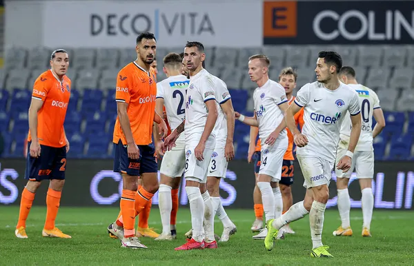 Son dakika: Başakşehir’de şok sakatlık | Martin Skrtel’in sol ayak aşil tendonu koptu