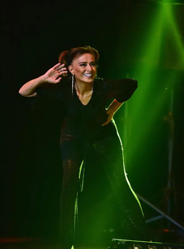 Motosikletli sürücüye çarpan Yıldız Tilbe hakkında karar çıktı!