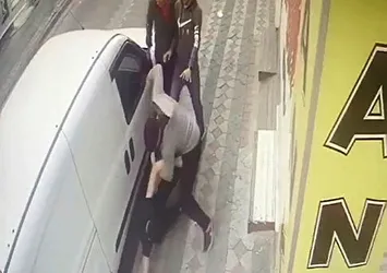 Sultangazi'de 3 gaspçı dehşet saçtı!