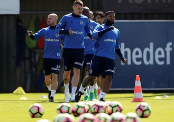 Fenerbahçe 2017-2018 sezonunu açıyor