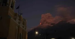 Fuego Yanardağı’nda patlama!