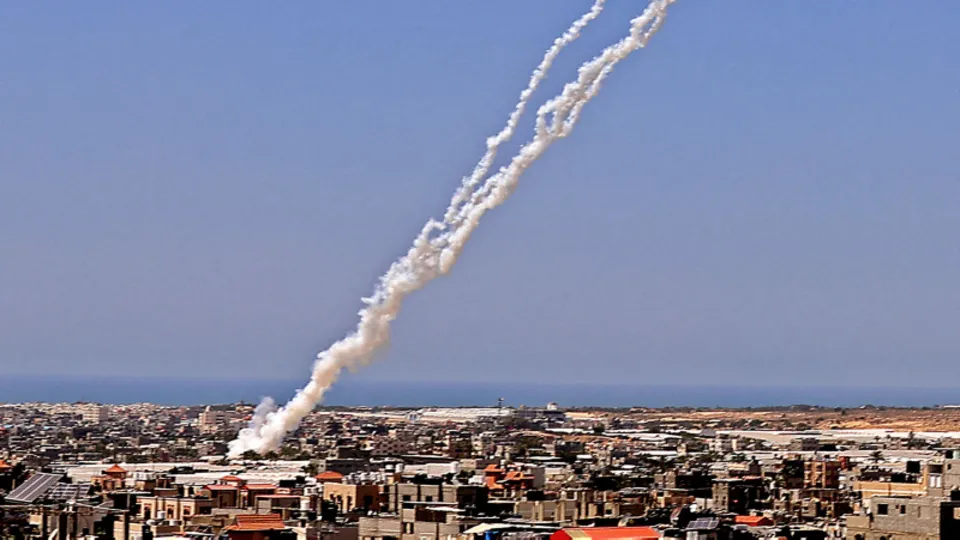Son dakika | Hamas'tan terörist İsrail'e sert yanıt! 130 roketle saldırı düzenledi