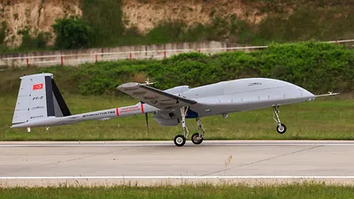 Bayraktar TB3 SİHA test uçuşlarını sürdürüyor!