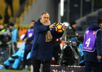 Dick Advocaat'ın zor kararı