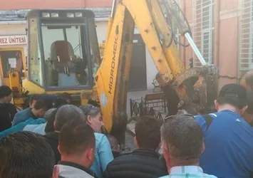 Çapa Tıp Fakültesi'nde göçük!