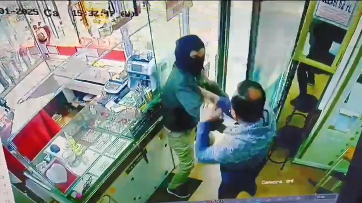 Bursa'da akılalmaz olay! Oyuncak silahla soyguna kalkıştı dayak yedi