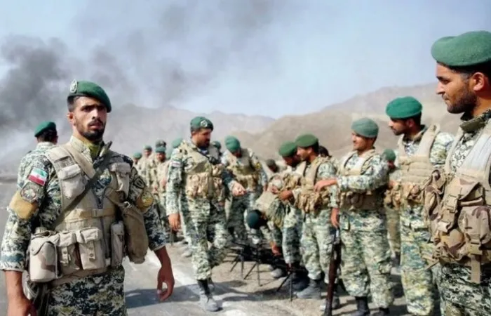 iran-ve-rusya-suriyeden-cekiliyor-sirada-ypgpkk-var-1734334436962.jpg Suriye'deki İran güçleri (Arşiv)