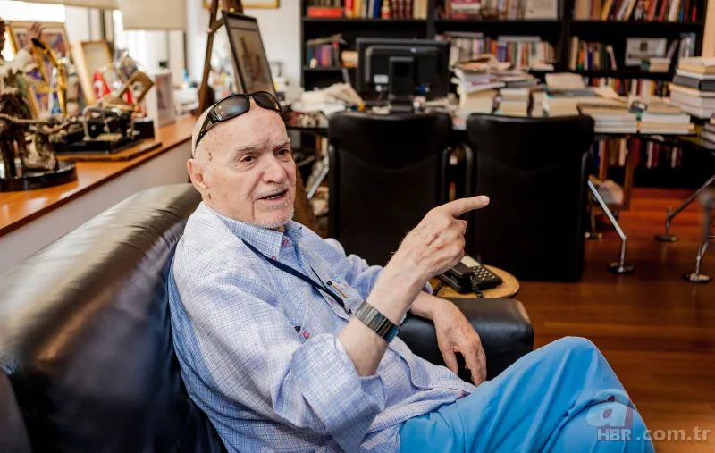 Hıncal Uluç 83 yaşında hayatını kaybetti! Turkuvaz Medya önünde tören düzenlendi! Ağabeyinden duygulandıran sözler 20