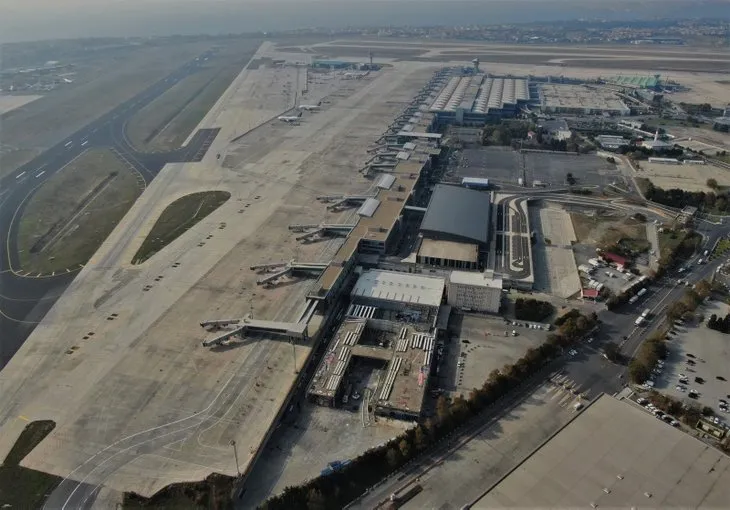 Atatürk Havalimanı’nda yıkım işlemlerine başlandı