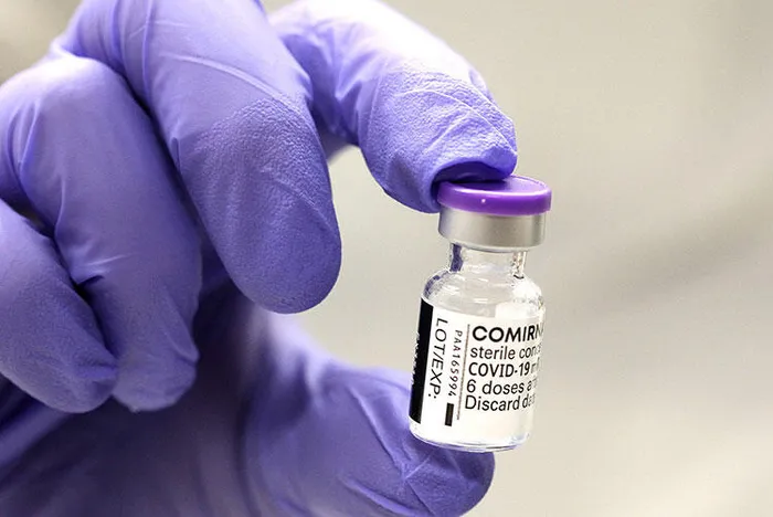 Son dakika: Dünyayı Covid-19'dan kurtaracak Pfizer/BioNTech aşısının kısa hikayesi! "Uğur (Şahin) hepimizi ikna etti" - 7