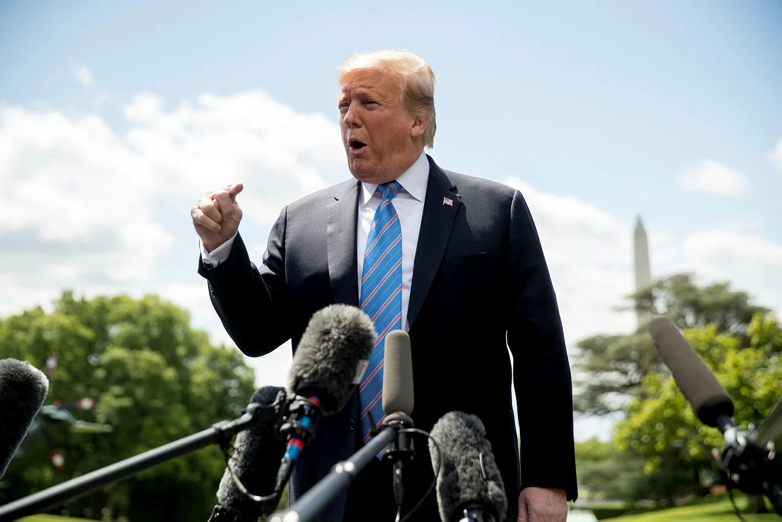 Trump'ın hedefinde Huawei var! Harekete geçti!