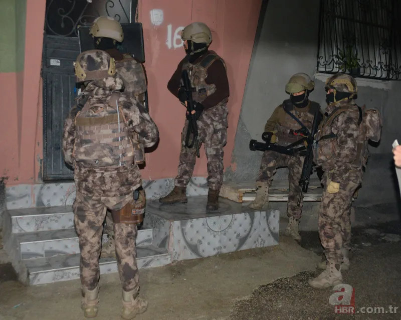 Adana merkezli 5 ilde torbacılara operasyon! 1