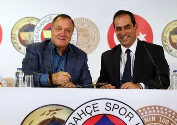 Dick Advocaat Fenerbahçe'ye imzayı attı!