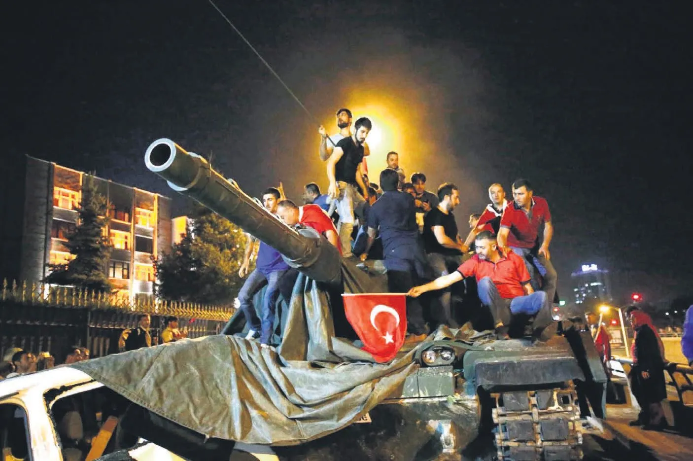 Darbeyi durduran sivil gerçekler