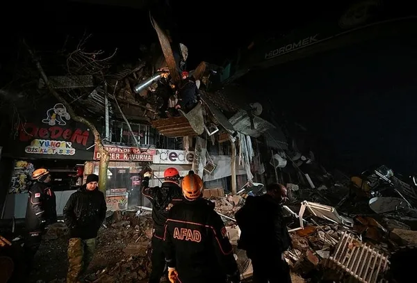 Yabancı uzmanlar değerlendirdi: İngiltere ikiye bölünürdü! Türkiye’deki depremin eşi benzeri yok