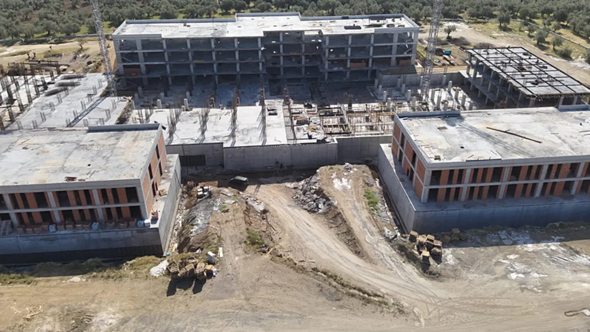 Edremit'te 300 yataklı yeni sağlık üssü