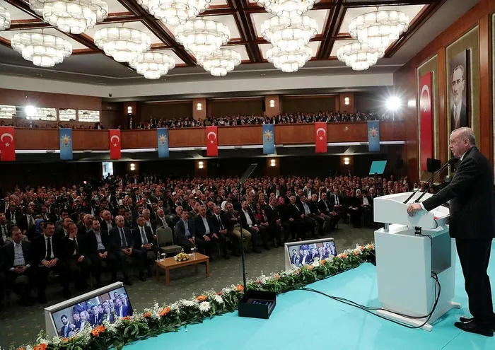 Başkan Erdoğan’dan en çok oy alan beş belediye başkanına ödül