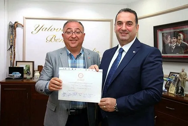 chpli-eski-yalova-belediye-baskani-vefa-salmana-hapis-cezasi-1702562772413.jpeg