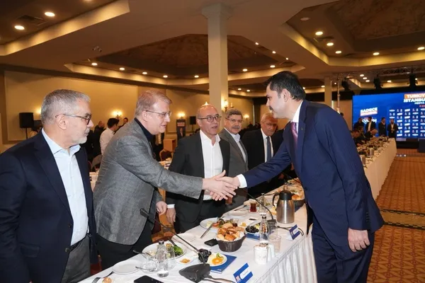 1707400118581.jpg İBB seçim anketlerinde kim önde? Murat Kurum mu Ekrem İmamoğlu mu? Son anketin sonuçlarını paylaştı... - 3