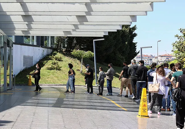 son-dakika-koronavirus-bilim-kurulu-toplaniyor-1622008712415.jpg Son dakika: Koronavirüs Bilim Kurulu toplandı - 2