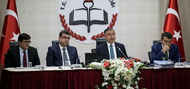 MİLLİ EĞİTİM BAKANI İSMET YILMAZ YENİ MÜFREDATI AÇIKLADI