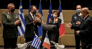 Yunanistan 18 Rafale savaş uçağı alıyor