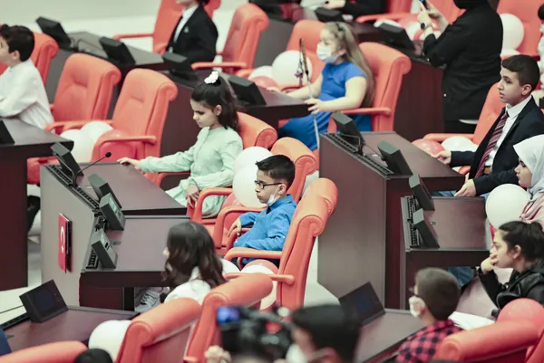 Son dakika: Türkiye Büyük Millet Meclisi 102 yaşında: Devlet erkanından Anıtkabir’e ziyaret!