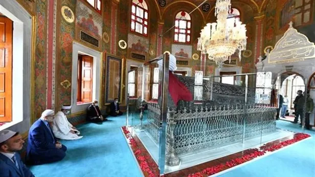 Fatih Sultan Mehmet Türbesi nerede, nasıl gidilir? Fatih Sultan Mehmet Türbesi hangi ilçede? - 4