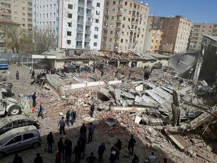 Diyarbakır'da üç emniyetçinin şehit olduğu tünel bombasının faili PKK'lı öldürüldü! - 1