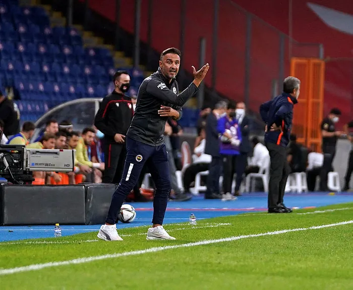 Fenerbahçe GZT Giresunspor karşısına 4 değişiklikle çıktı | Sarı-lacivertlilerde 6 oyuncu kadroda yok